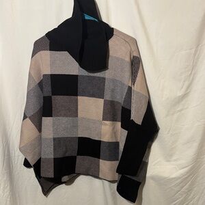 Plaid Black and Beige Sweater Mock Neck 3/4 length Sleeve